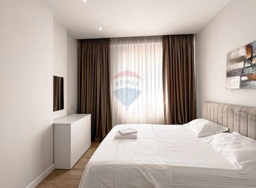 4 apartments for sale in Porcelan