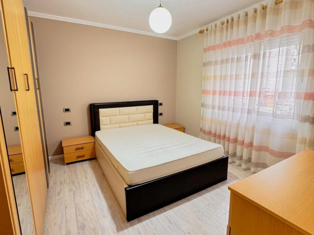 APPARTAMENTO IN AFFITTO 2+1 BOULEVARD ZOGU I PARE 900 EURO