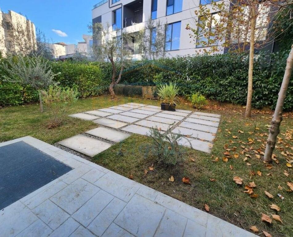 Affitto, Appartamento 2+1+Veranda+Posto Auto, Complesso Forest, Tirana