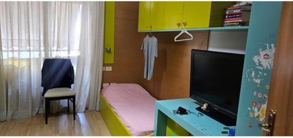 Appartamento - In Affitto - Pazari i Ri, Tirana