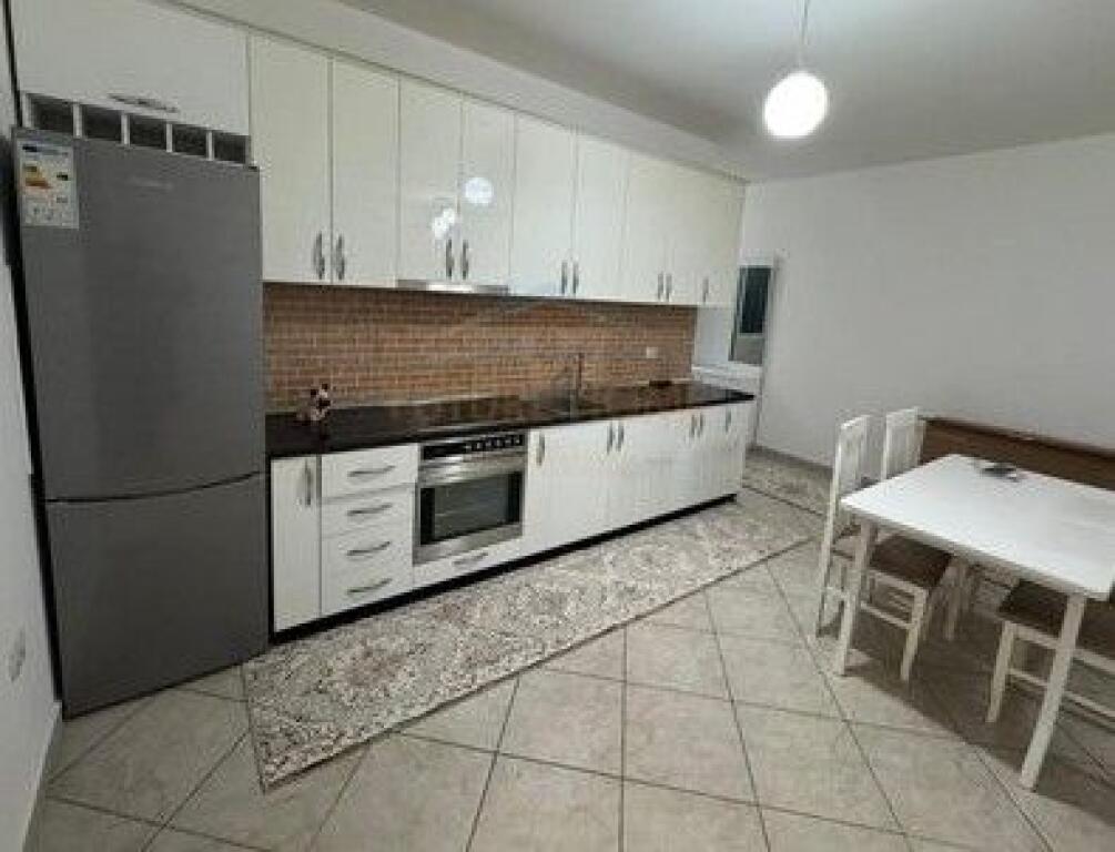 Affitto, Appartamento 2+1+2, 5 Maji, Tirane..