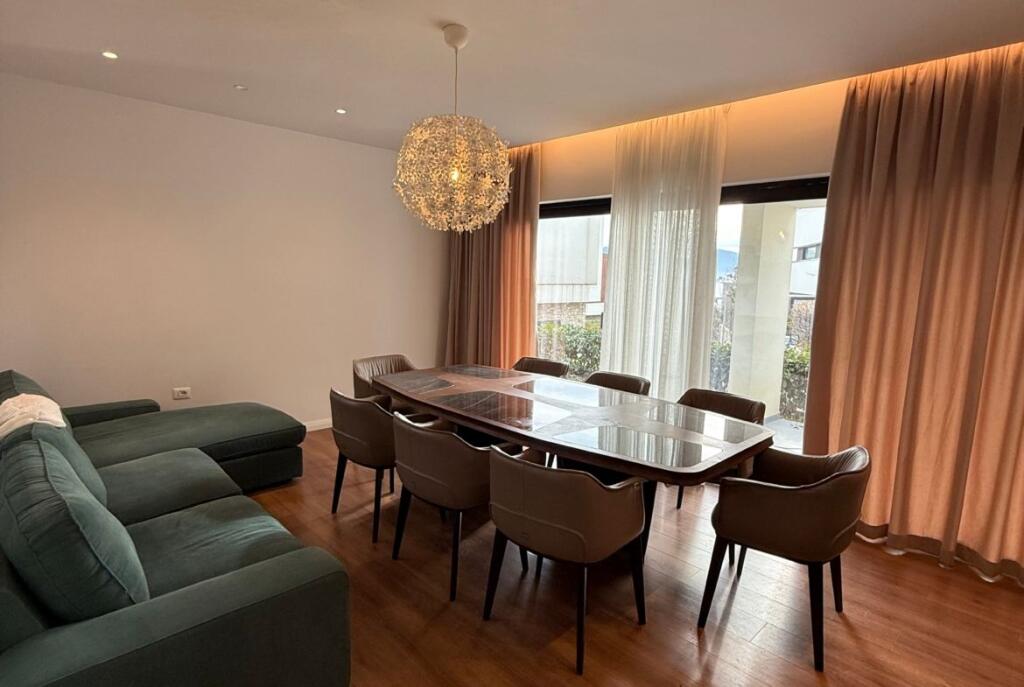Al Lago Farka, Appartamento 2+1 Arredato in Vendita con Veranda, Giardino e Posto Auto!