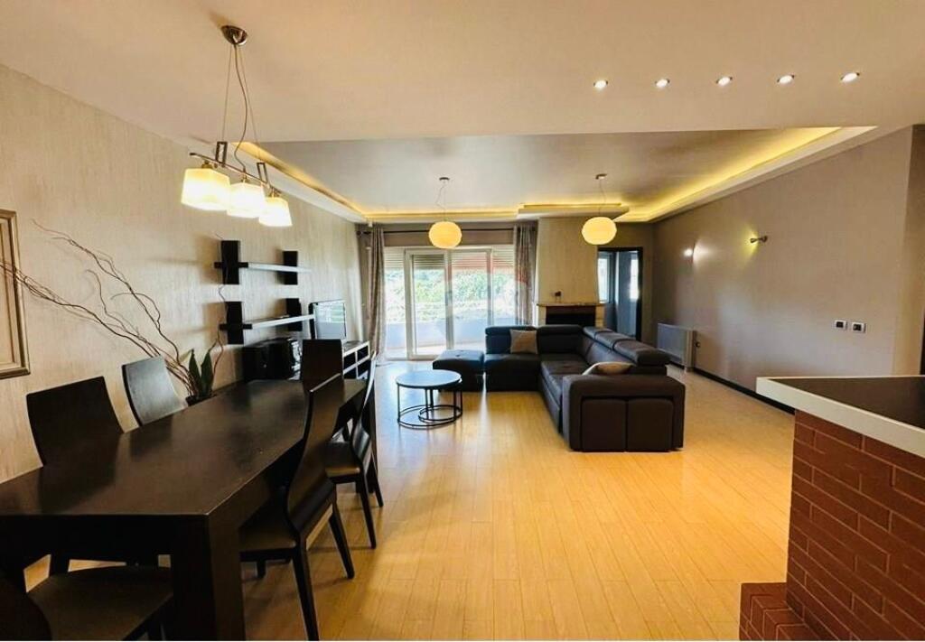 📍Jepet Apartament 3+1 Kodra e Diellit