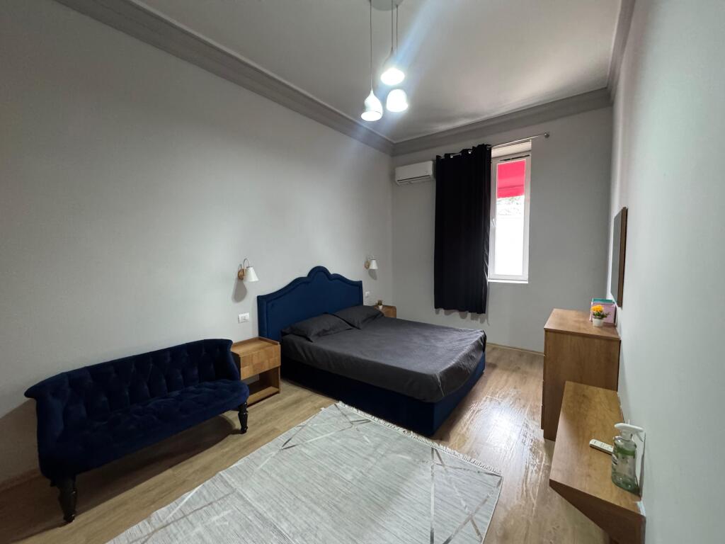 🏡 Jepet me Qira Apartament 2+1 –📍 Rruga e Durrësit 💶 700 € / muaj