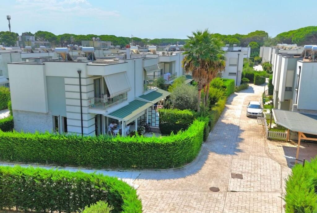 Alla Baia di Lalzi, Appartamento 2+1 Arredato In Vendita Con Parcheggio!