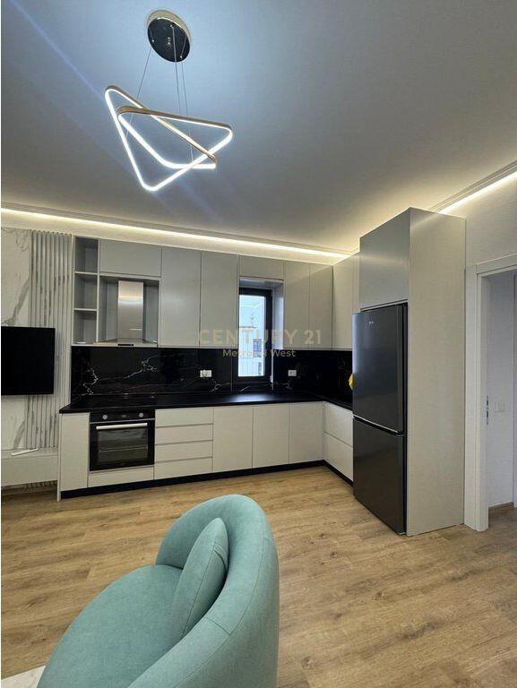 Apartment 1+1 for sale at Arlis Complex, Pharmacy 10