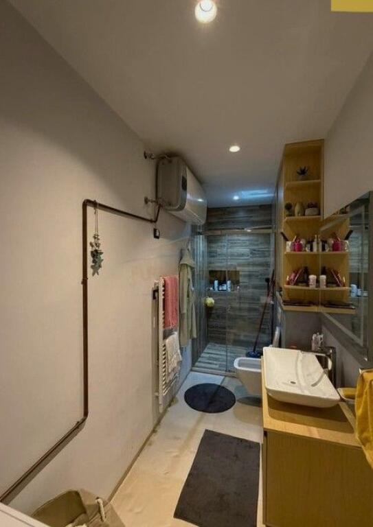 For sale, Apartment 2+1, Gramoz Pashko Street, Faculty of Economics.