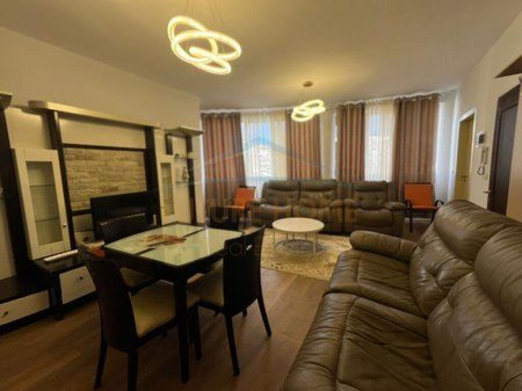 For sale, Apartment 1+1, Dalip Topi Street, Fresku.