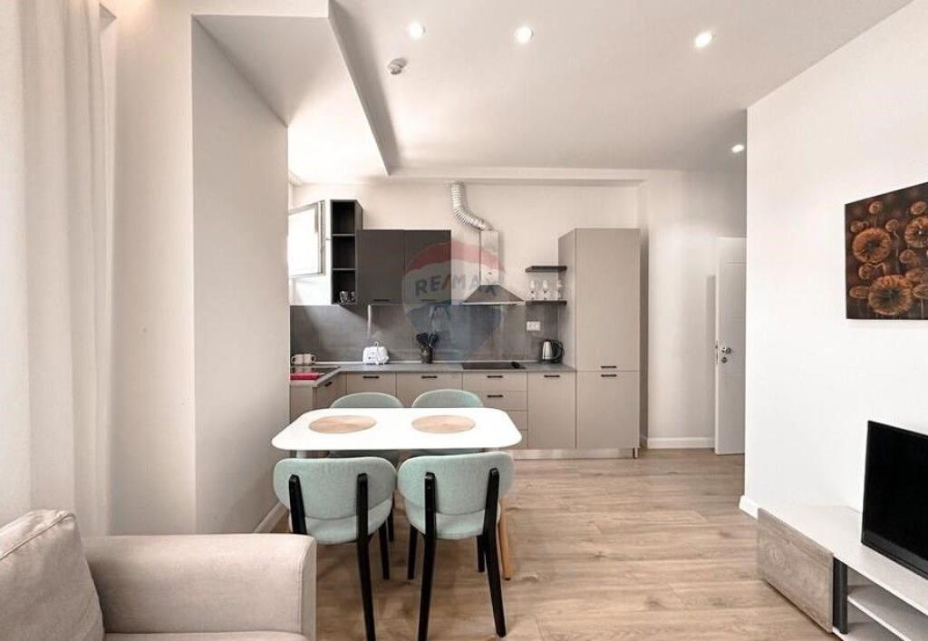 4 apartments for sale in Porcelan