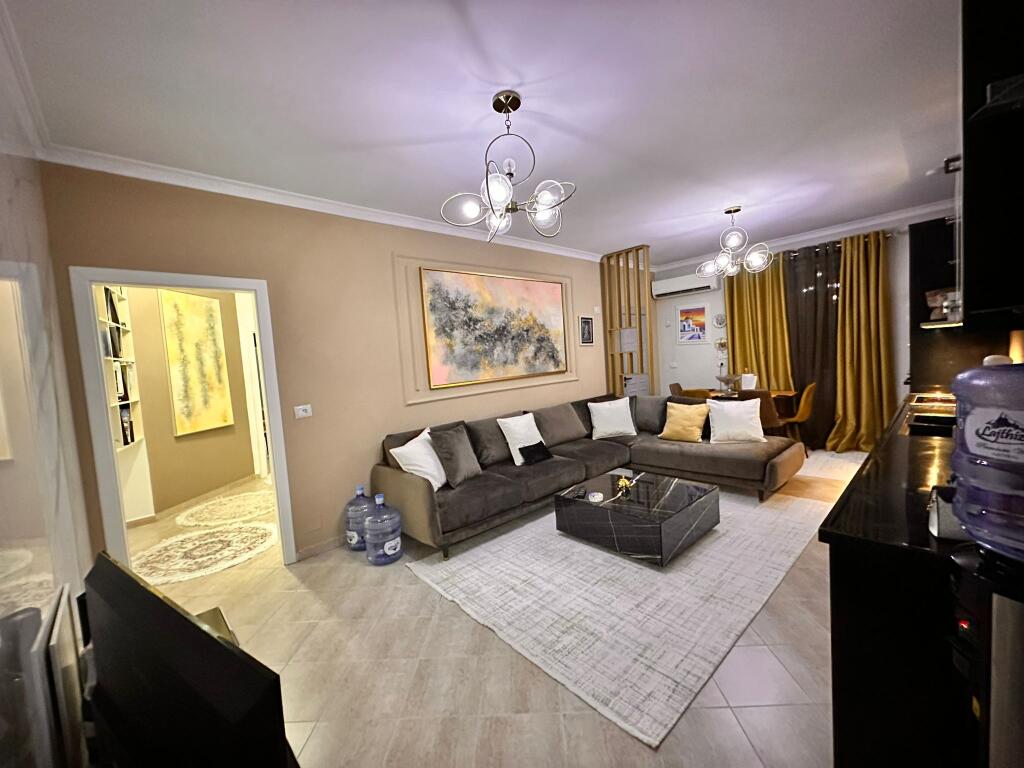 Apartment for sale at Eleonor !