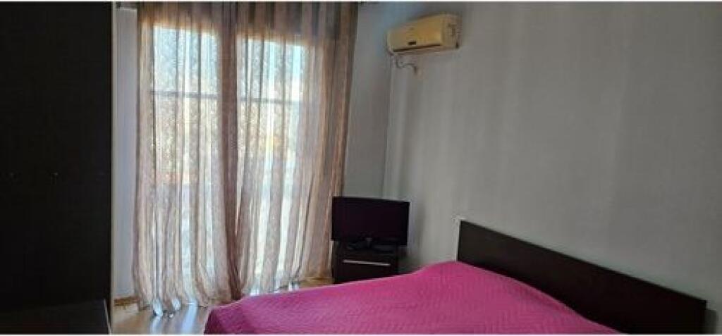 Appartamento - In Affitto - Pazari i Ri, Tirana