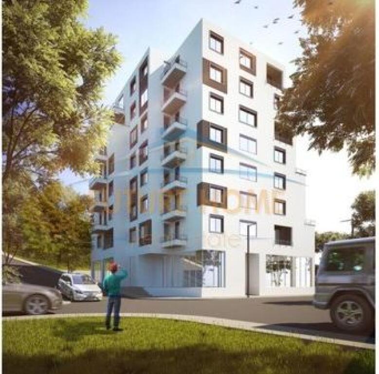 In vendita, Duplex 3+1+2, Edificio angolare, Lago asciutto