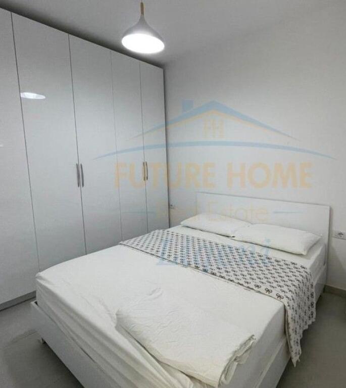 Apartament 1+1 me qera tek Kopshti Botanik.