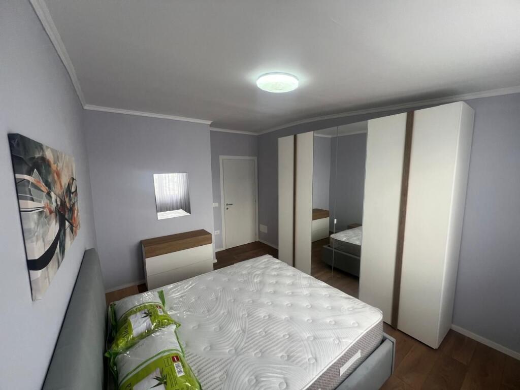 Shitet Apartament 2+1 lagja 13 durres