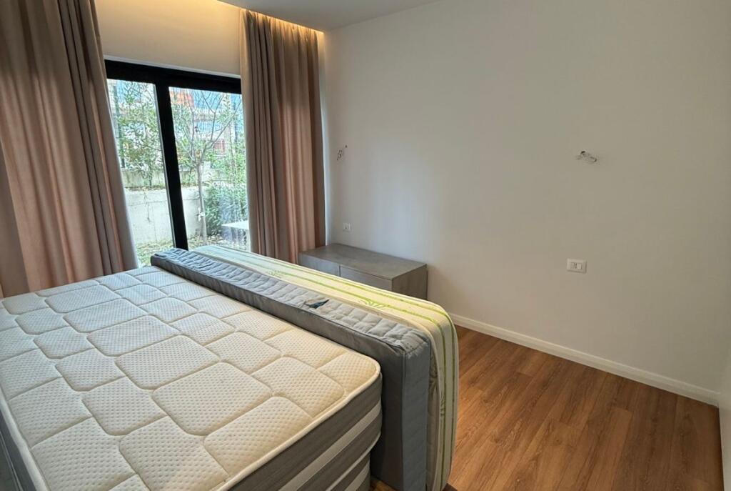 Al Lago Farka, Appartamento 2+1 Arredato in Vendita con Veranda, Giardino e Posto Auto!