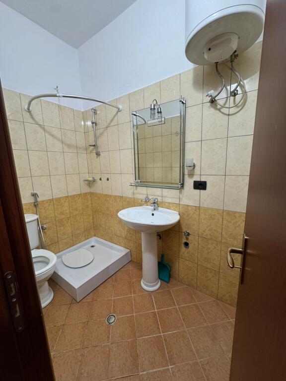 Apartment 2+1 for rent in Fresk with 2 bathrooms.