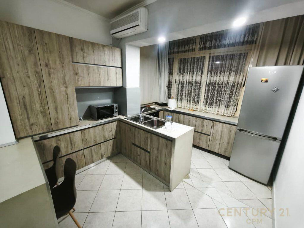 Appartamento 2+1 (convertito) In Vendita a Fresku, Tirana - 97,000€ | 74.87 m² 97,000 € Superficie Totale  75m2