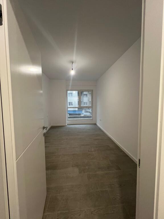 🏢 Ufficio in affitto 2+1+2 – Via Dritan Hoxha (Aura) 