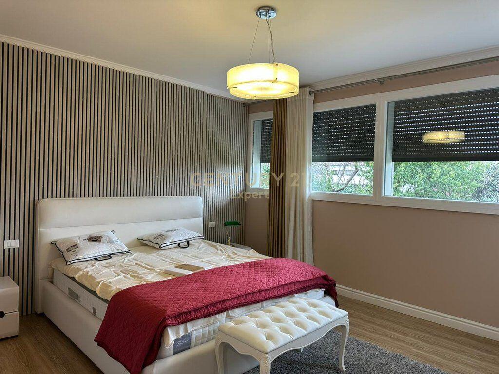 Vilë për Qira në Vend të Qetë – Rezidenca Long Hill, Tirane