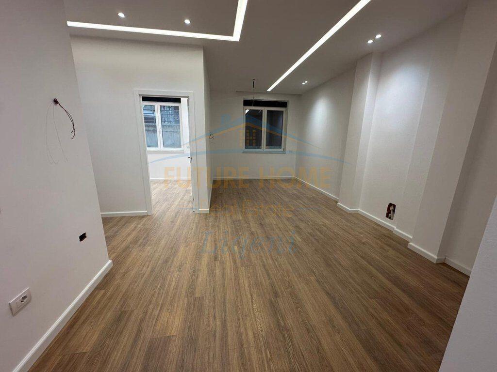 For sale, Apartment 1+1, Eduard Mano Street, Dry Lake, Tirana.