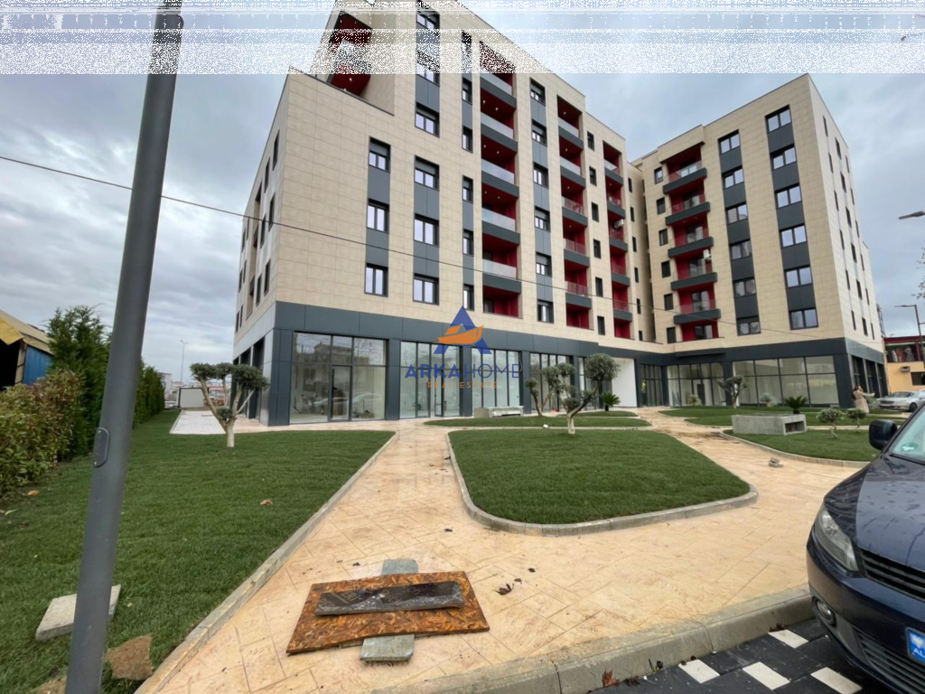 SHOP FOR RENT 100.29M2 "NEAR GEGA OIL, PASKUQAN" 1300 EURO