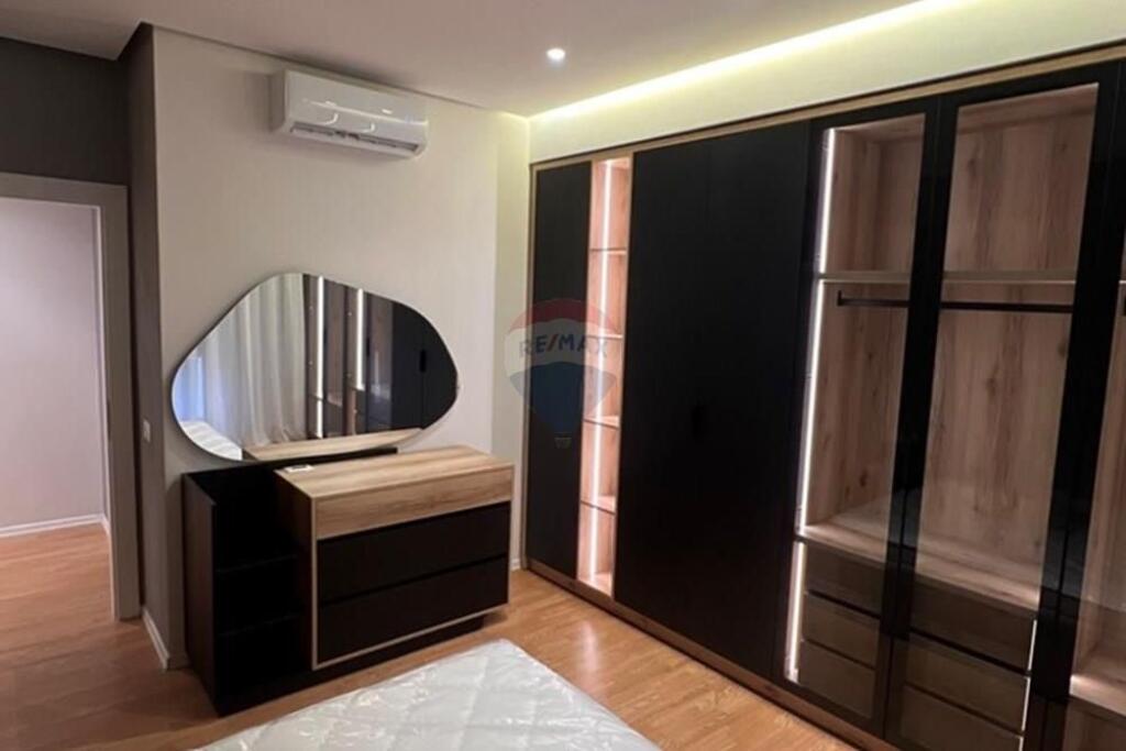 Apartament 2+1 me qira te rruga e Dibres