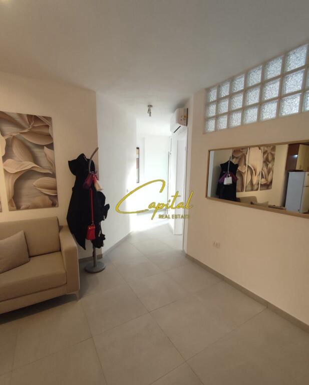 OFFICE FOR RENT 90 M2 FORMER EXHIBITION 600 EURO