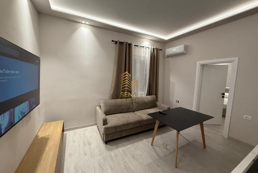 Rent, Apartment 1+1, Center – Zogu i Pare Boulevard, 700 Euro/month
