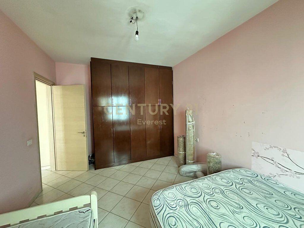Apartament 1+1 ME QIRA NE 5 MAJ