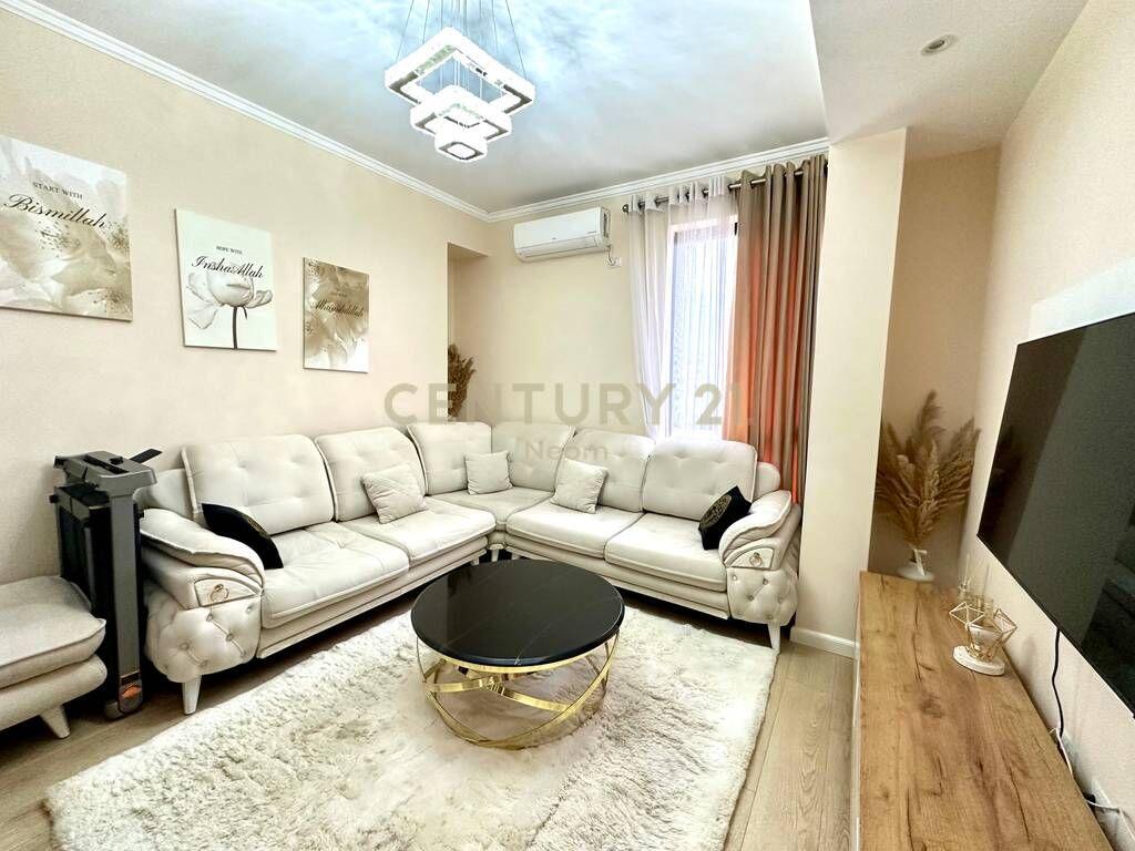 SHITET APARTAMENT 2+1 NE SHKOZE!