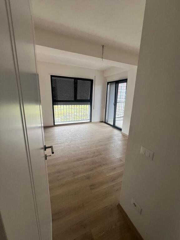 🏢 UFFICIO IN AFFITTO📍 Nuovo Boulevard💶 Prezzo: 690 EUR / mese (parcheggio incluso)