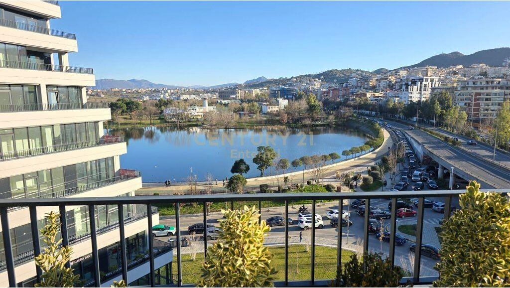 Appartamento 3+1+2 Posti Auto in Vendita a Lake View!! 780.000 € Superficie Totale 192m2