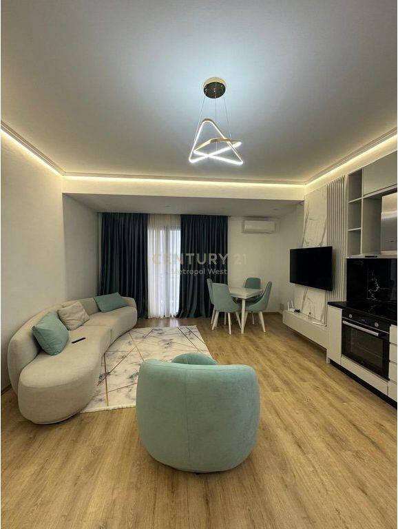Apartment 1+1 for sale at Arlis Complex, Pharmacy 10