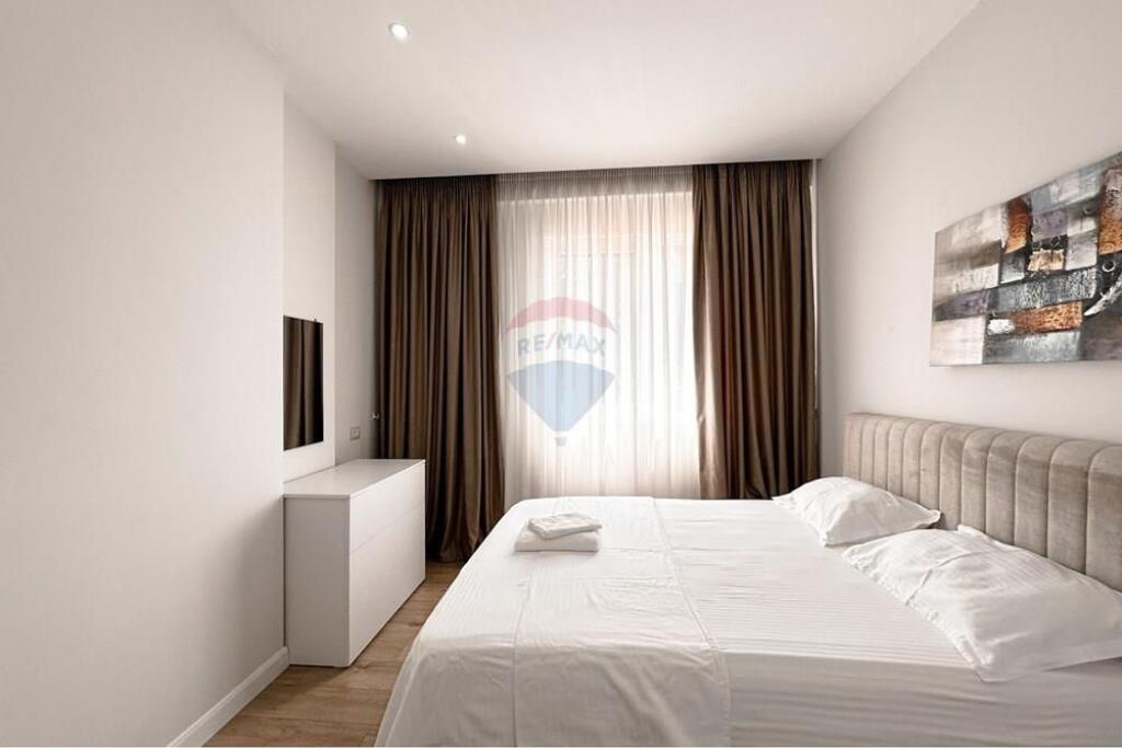 Apartment - For Sale - Kinostudios Roundabout, Tirana(ID: 530191070-43)