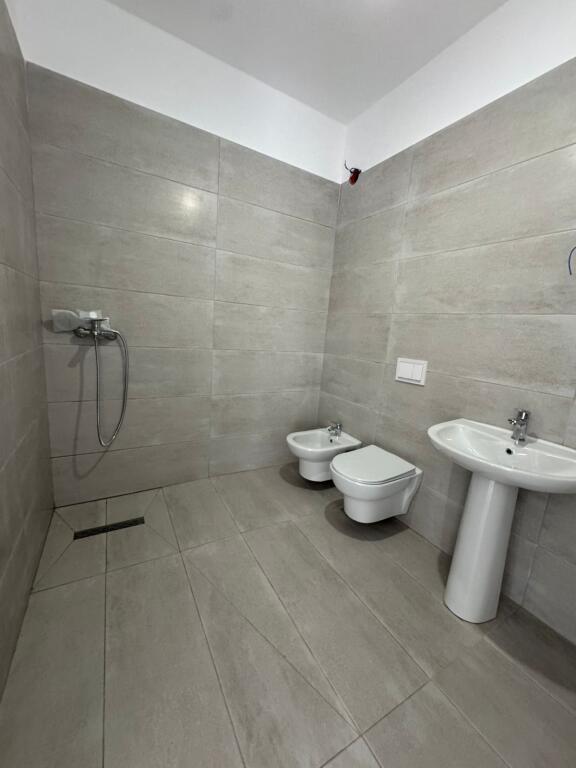 🏡 FOR SALE APARTMENT 2+1+2 TOILETS Near Xibraku, Elbasan St.