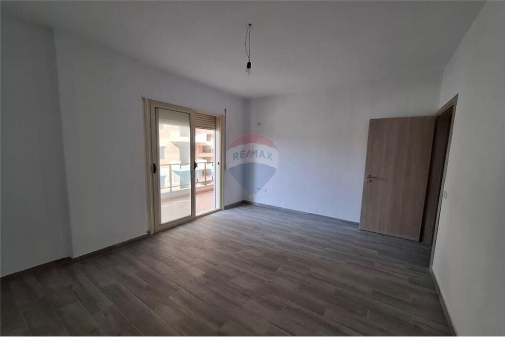 🏡 Appartamento 2+1 in Vendita – Via Gjergj Kastrioti, Vlora