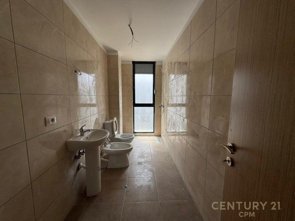 Apartment 3+1 for sale, at the end of 5 Maj street !