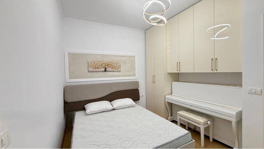 Appartamento moderno 1+1 in affitto, Rruga e Dibres vicino a Medreseja! 500 € /Mese