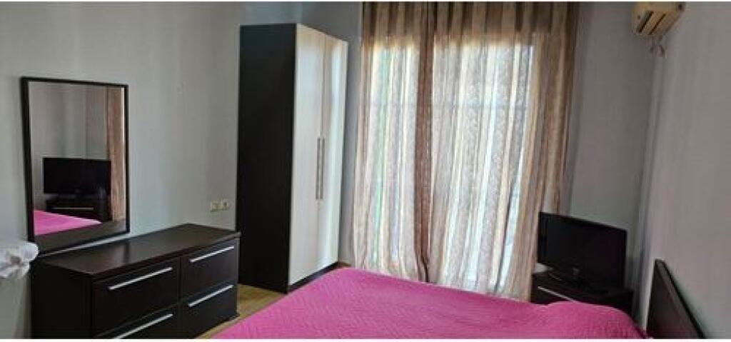 Appartamento - In Affitto - Pazari i Ri, Tirana