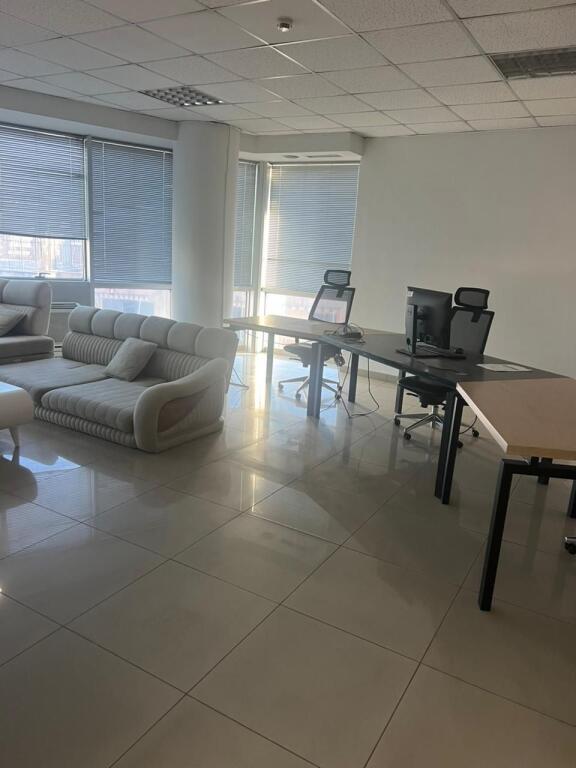 office for rent, Selvia