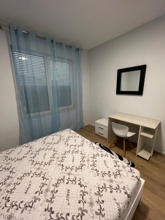 🏡 Affittasi Appartamento 2+1+2 – Via Dritan Hoxha (Aura)