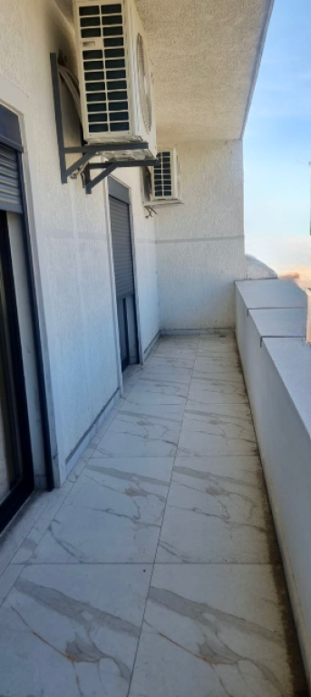 🏢 Ambient Biznesi Premium me Qira – Pranë TEG
