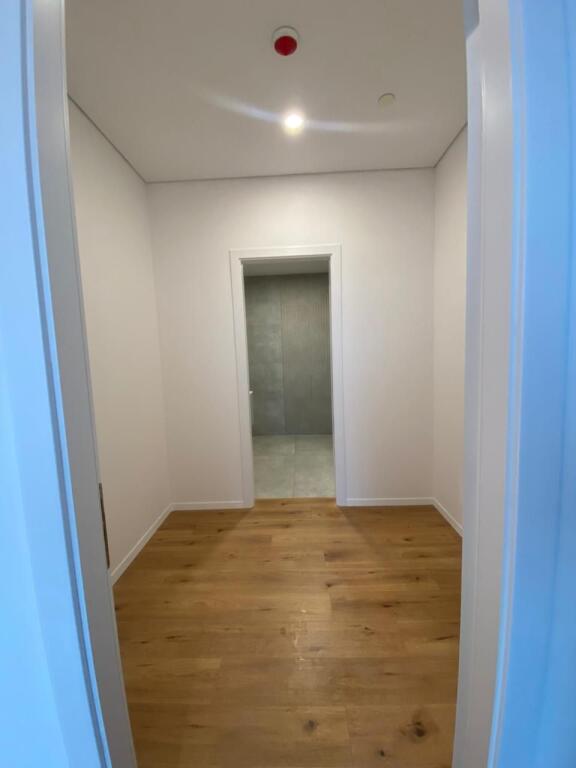 🏢 Ufficio in affitto – Downtown One, Via Elbasan