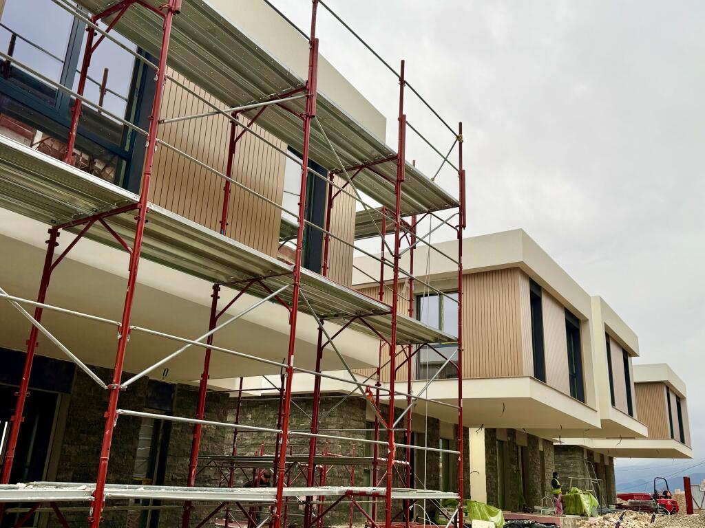 Apartment 1+1 for Sale 📍 Farkë 🏡