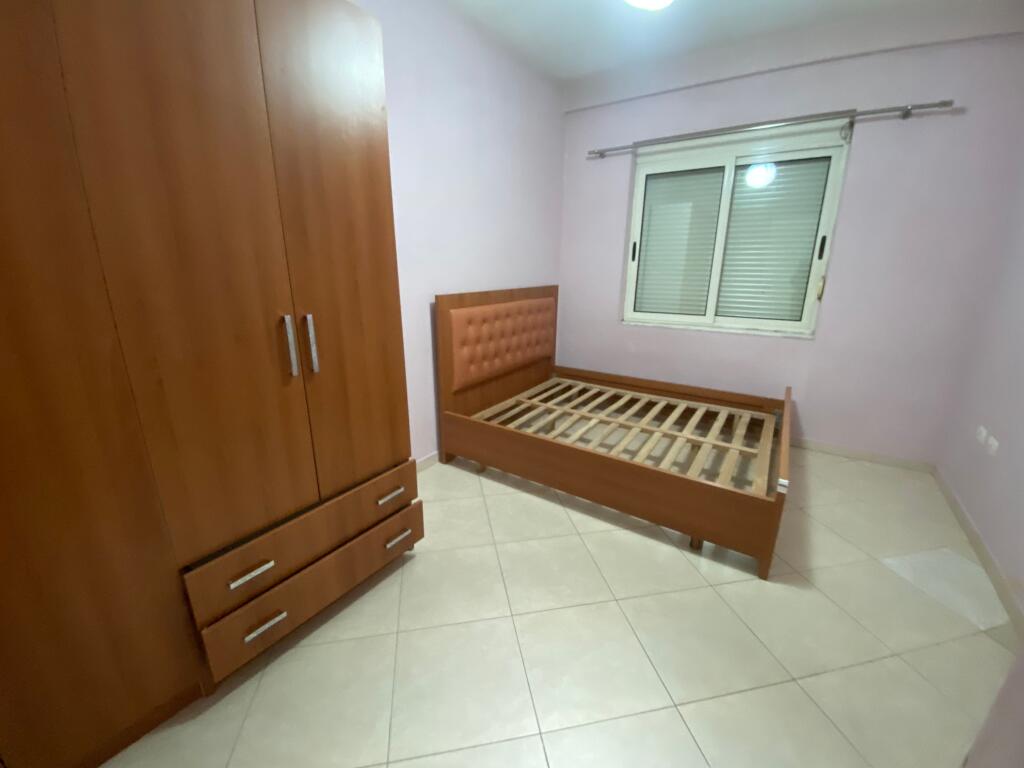 For sale 2+1, dry lake, 165,000 euros with parking space included in the price