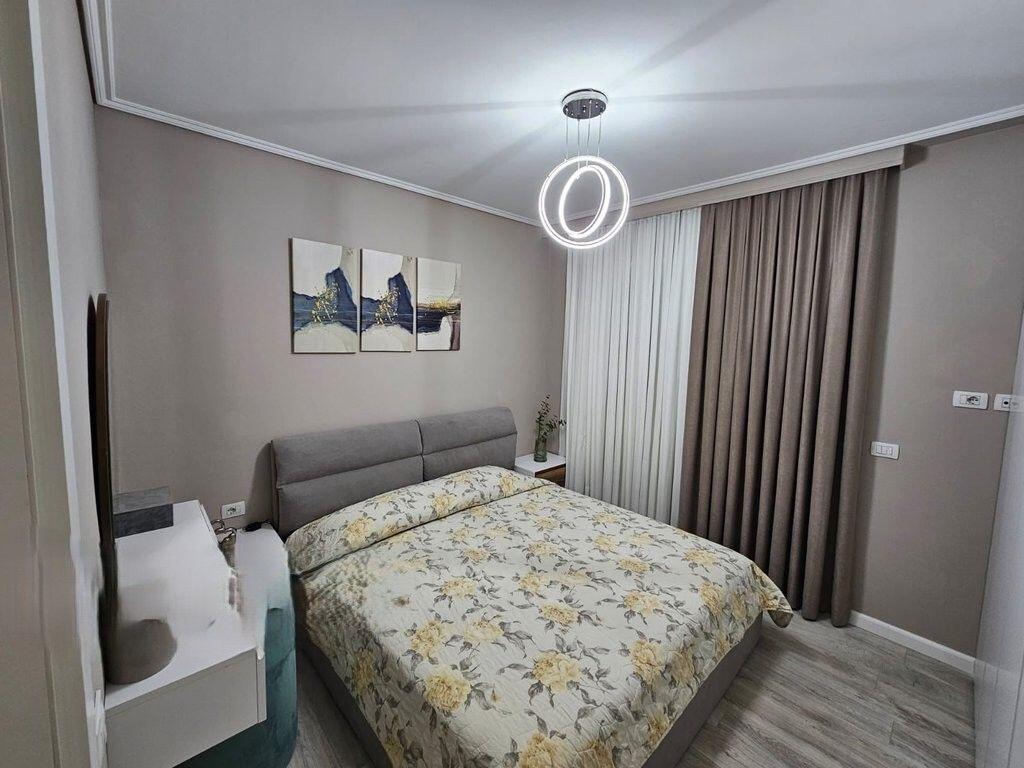 Appartamento 2+1+2+posto auto in affitto nel complesso Sima Com, Nuovo Anello. 800 € /Mese