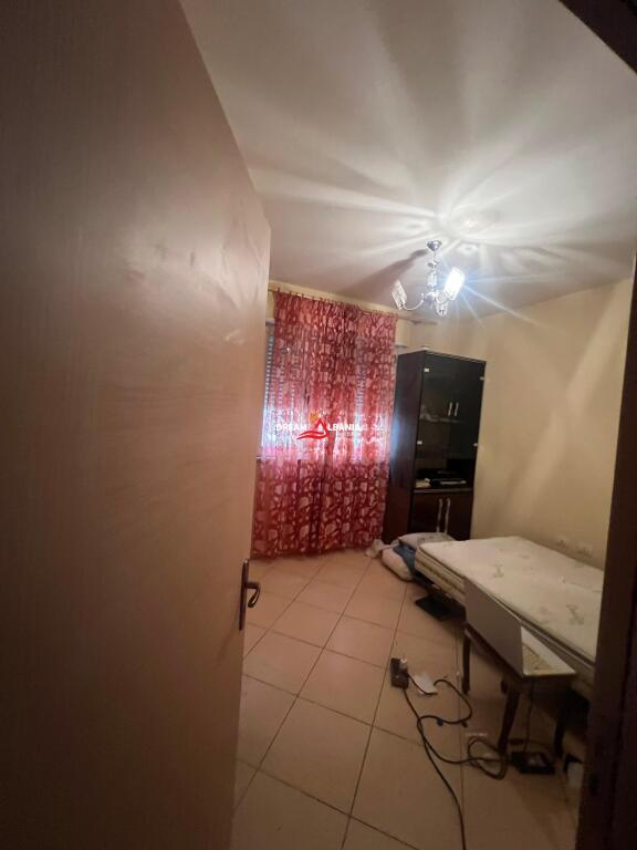 Apartament me qera 2+1+2wc me Post Parkimi prane Kodres Diellit, Tirane (ID 42215463)