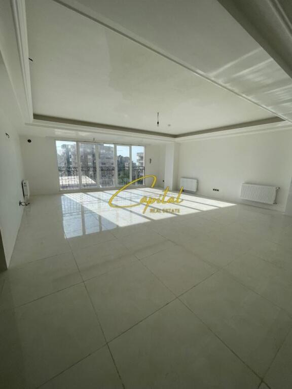 SHITET AMBIENT BIZNESI 45 M2 ASTIR 150.000 EURO