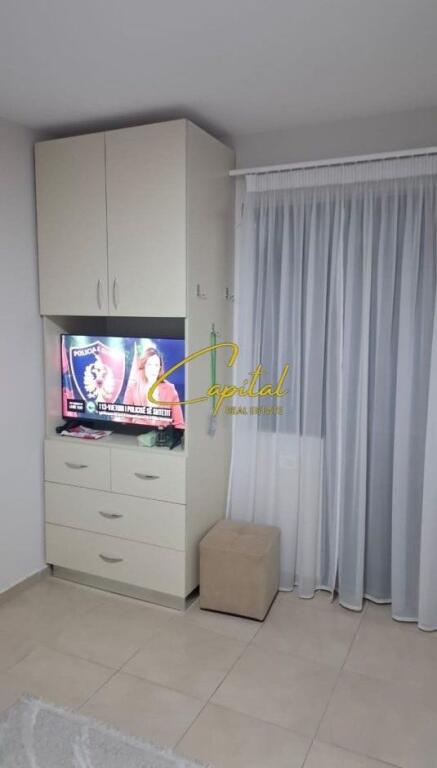 GARSONIERE ME QIRA 25 M2 21 DHJETORI 35.000 LEKE