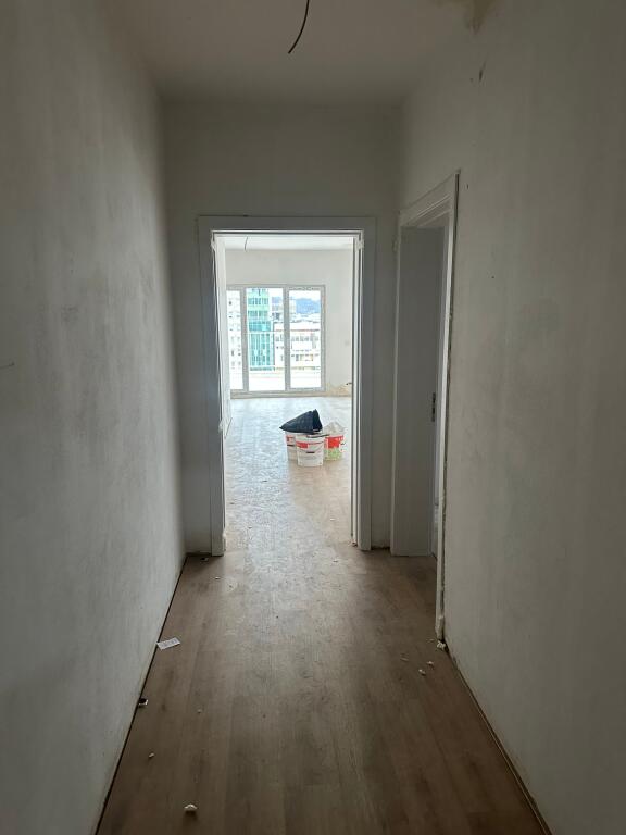 Apartment for Rent in Zogu i Zi for Office
